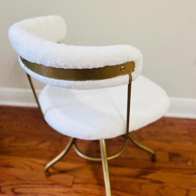 Like New Faux Fur Adjustable Task Chair