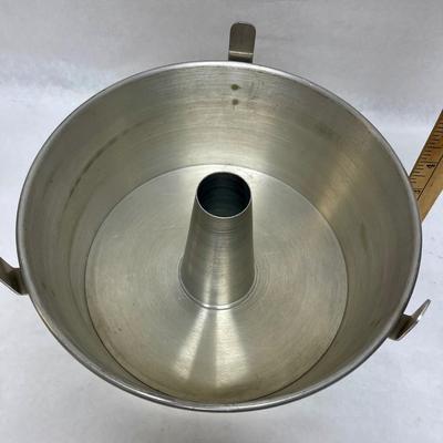 Maid of Honor Vintage Angel Food Cake Baking Pan