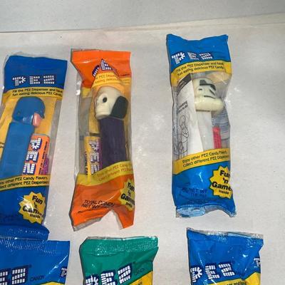 PEZ Lot 1 - 10 Dispensers, all MIP