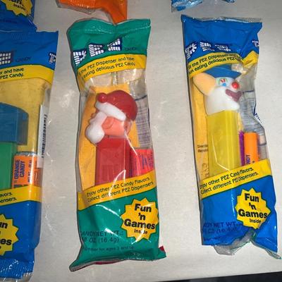 PEZ Lot 1 - 10 Dispensers, all MIP