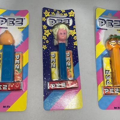 PEZ Lot 2 - Lot of Three (3) Bonbons on Striped Cards