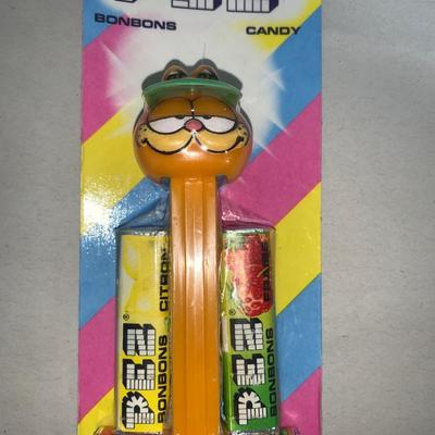 PEZ Lot 2 - Lot of Three (3) Bonbons on Striped Cards