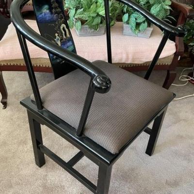 Vintage Mid-Century Asian Black Lacquer & Acrylic Corner Chair in VG Preowned Condition. Free Local Pickup Only.