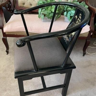 Vintage Mid-Century Asian Black Lacquer & Acrylic Corner Chair in VG Preowned Condition. Free Local Pickup Only.