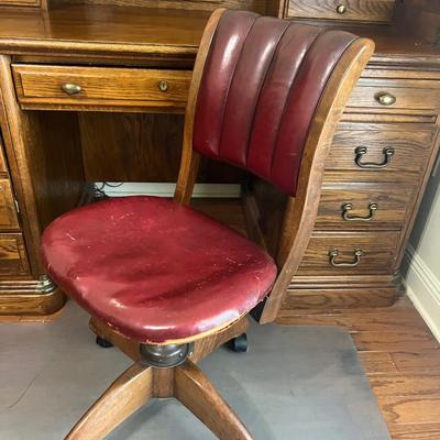 Vintage Solid Wood Roll Top Desk & Chair~Read Details