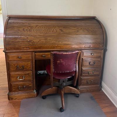 Vintage Solid Wood Roll Top Desk & Chair~Read Details