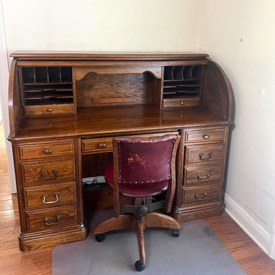 Vintage Solid Wood Roll Top Desk & Chair~Read Details