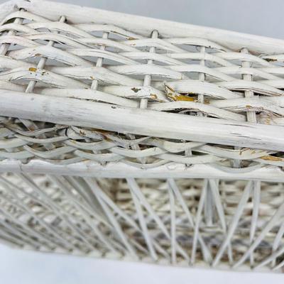 House Shaped Decor Display Shelf White Wicker Rattan