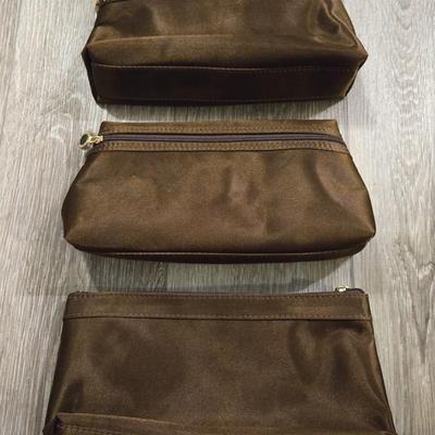 Bvlgari Makeup Bag Set (3)