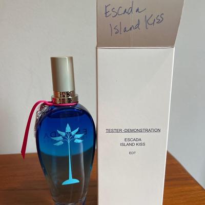 Escada Island Kiss EDT Spray Womens Perfume