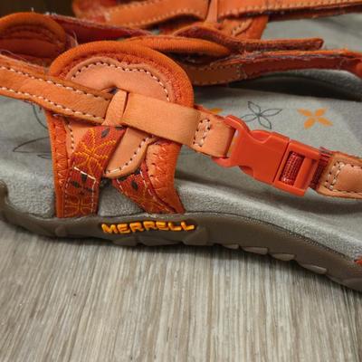 Merrell Sandals