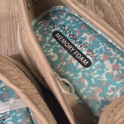 Danskin Memory Foam Shoes