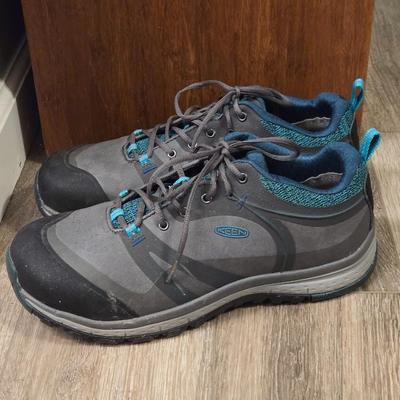 Keen Steel Toe Shoes