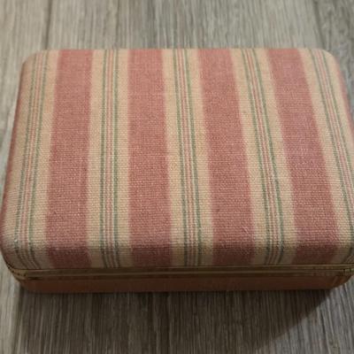 Small Travel Jewelry Box