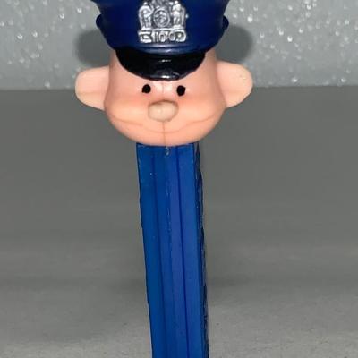 Vintage 3.9 No Feet PEZ Policeman, Hong Kong
