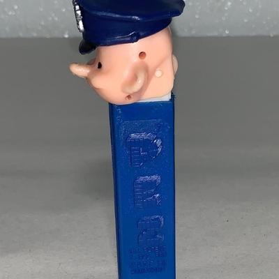 Vintage 3.9 No Feet PEZ Policeman, Hong Kong