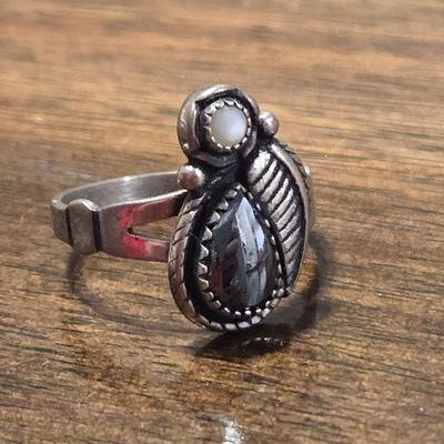 Vintage Native American Ring Sterling Silver, Hematite, and Mother of Pearl Ring