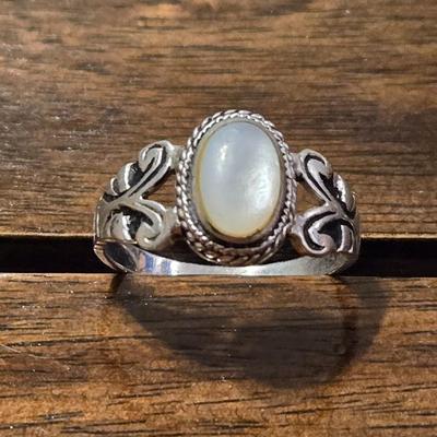 Sterling Silver and Mother of Pearl Ring