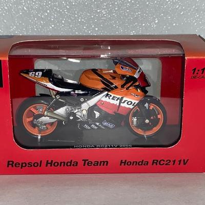 Respol Honda Team Honda RC211V Motorcycle