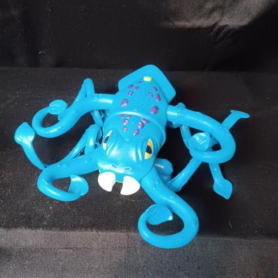 ANIMATED MARVEL IRON MAN & FISHER PRICE IMAGINEXT SEA SERPENT