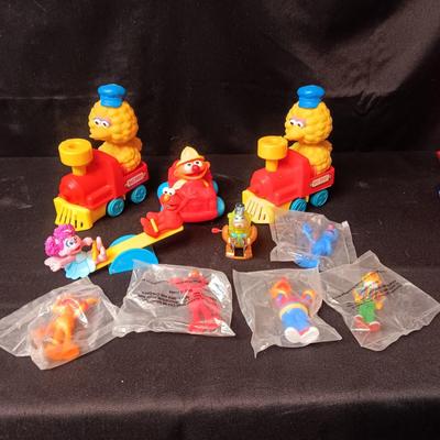 SESAME STREET TOYS