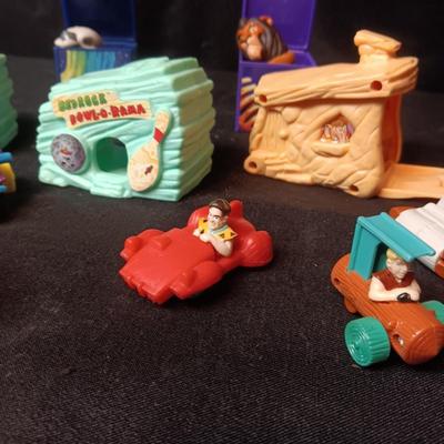 THE FLINTSTONES TOYS AND 3 FINGER PUPPETS