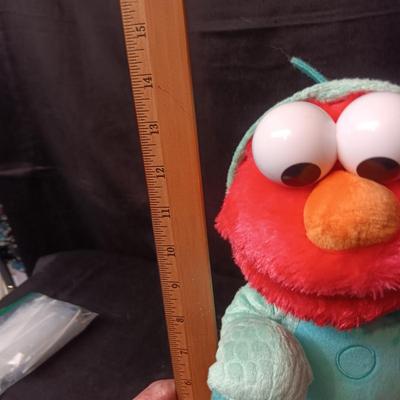 SESAME STREET DINO STOMP ELMO & LET'S ROCK ELMO BOTH SING AND DANCE