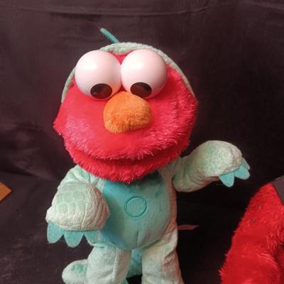 SESAME STREET DINO STOMP ELMO & LET'S ROCK ELMO BOTH SING AND DANCE
