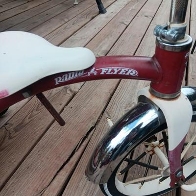 RADIO FLYER TRICYCLE