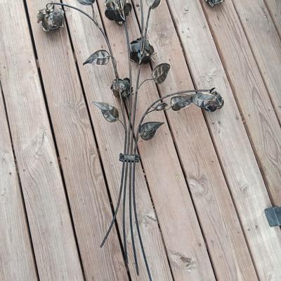 LARGE METAL ROSE WALL HANGING