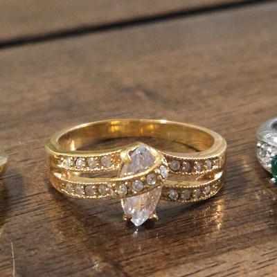 (3) Fashion Rings