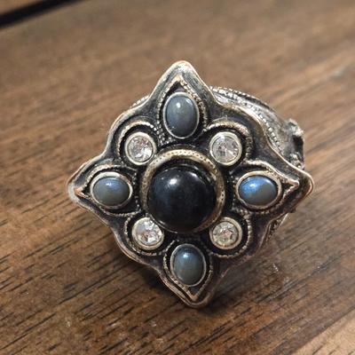 (3) Fashion Rings