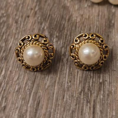 Faux Pearl Necklace & Earrings
