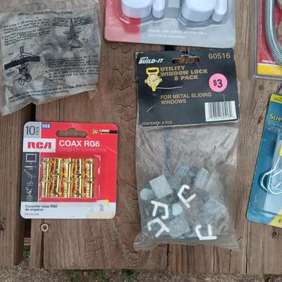 HOUSEHOLD HARDWARE AND A CLAMSHELL TOTE