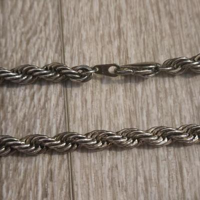 (3) Fashion Chain Necklaces