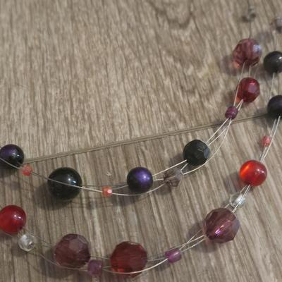 (2) Beaded Fashion Necklaces