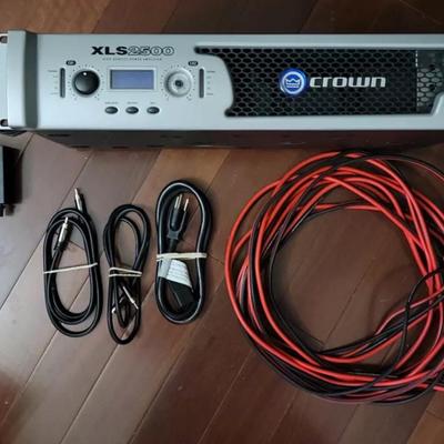 Crown XLS 250O Amplifier state of the art equipment