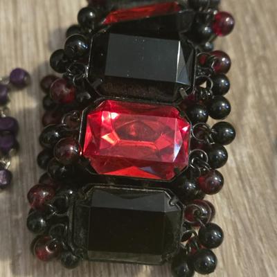 Beaded Jewelry Lot