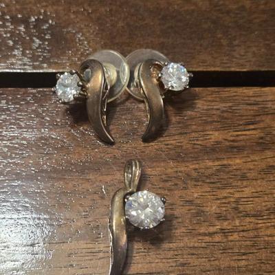Pendant and Earring Lot