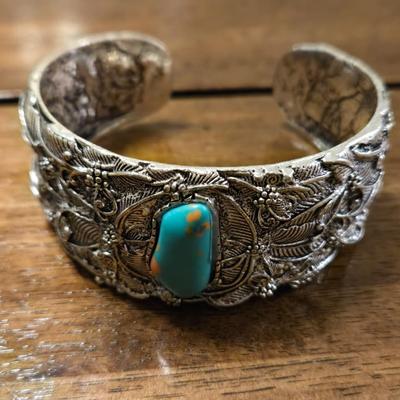 Vintage Cuff with Turquoise Stone