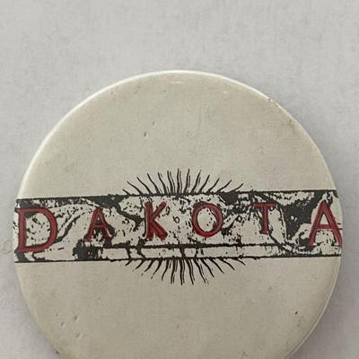Dakota vintage pin