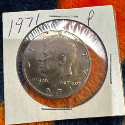 1971 KENNEDY HALF DOLLAR XVF