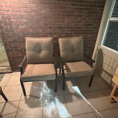Patio Table & Eight Chairs (SR-RG)
