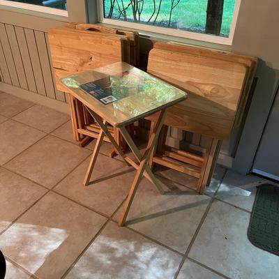 Folding Natural Wood TV Tables Plus Storage Stand (SR-RG)