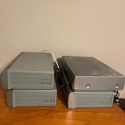 Four Sanyo DVD & VCRs (B3-MG)