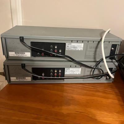 Four Sanyo DVD & VCRs (B3-MG)
