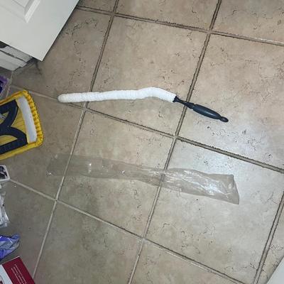 Ewbank Carpet/Rug Shampooer Plus More Household Cleaning Tools & Supplies (L-RG)