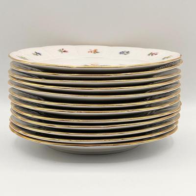 THUN ~ Tradition ~ 6 Piece Service For 12 ~ Includes 8 Serving Pieces