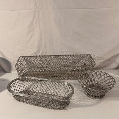 Ceramic Planters and Accessories (G-DZ)