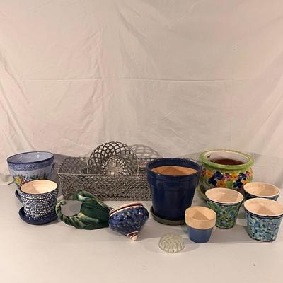 Ceramic Planters and Accessories (G-DZ)